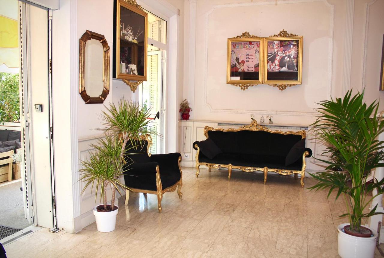 Hotel Tahiti Viareggio Exterior photo
